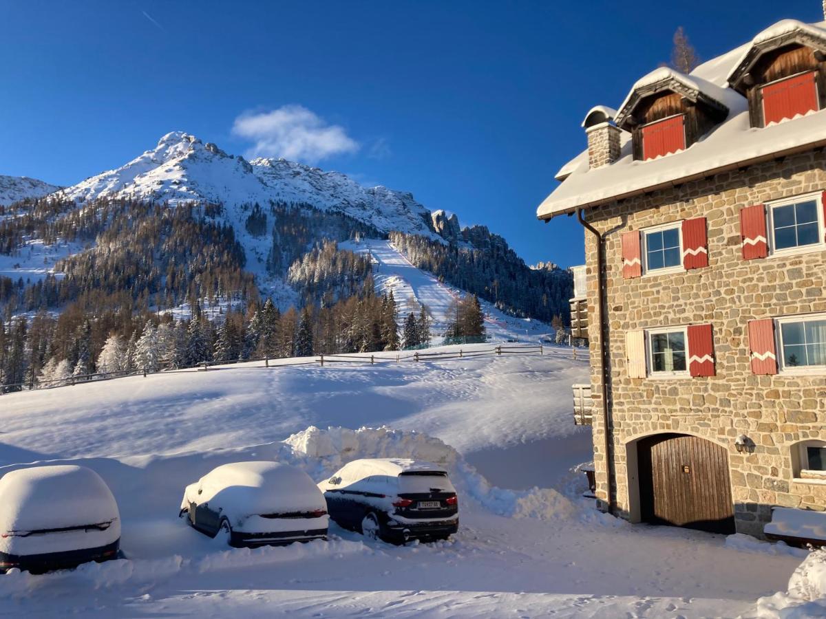 Renoviertes Apartment Mit Terrasse An Der Piste Mit Kostenlosen Wifi 卡瑞扎奥湖 外观 照片