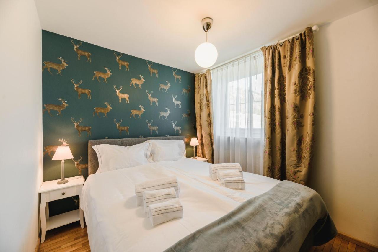 Renoviertes Apartment Mit Terrasse An Der Piste Mit Kostenlosen Wifi 卡瑞扎奥湖 外观 照片